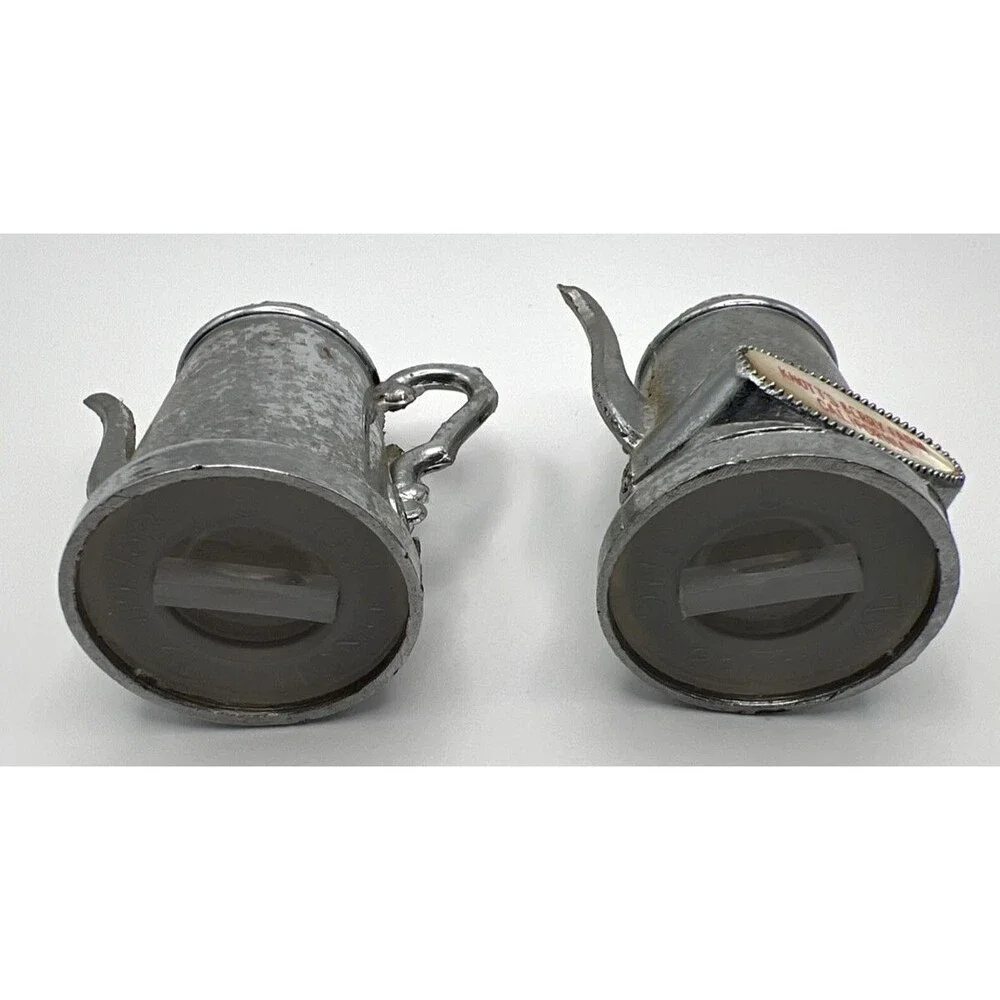 Knotts Berry Farm, CA Tea Kettles Salt And Pepper Shakers With Tray